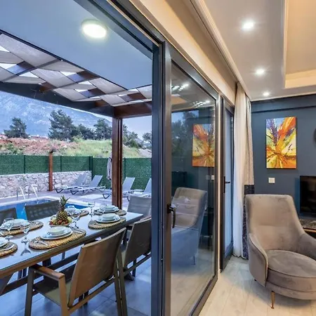 Alaz Villa